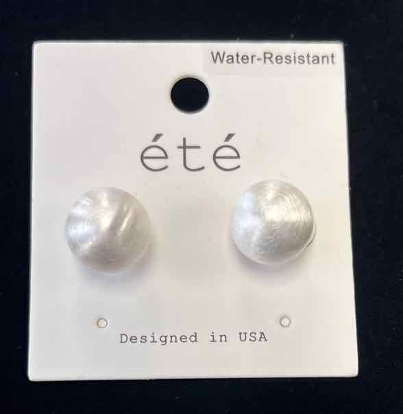 Ete Earrings