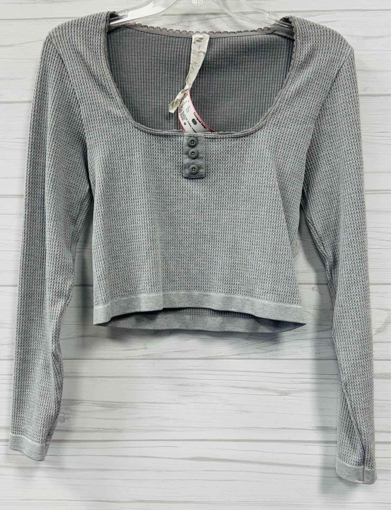Size M fabletics Shirt