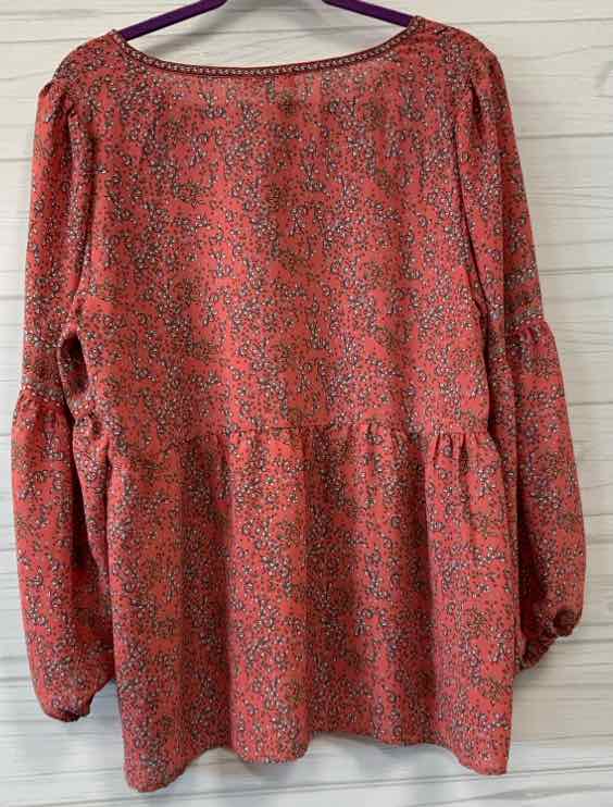 Size XL Max Studio Shirt