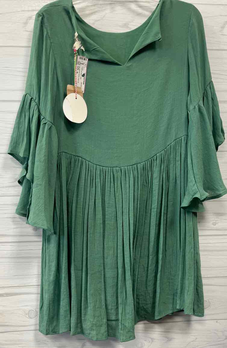 Size M Umgee Dress