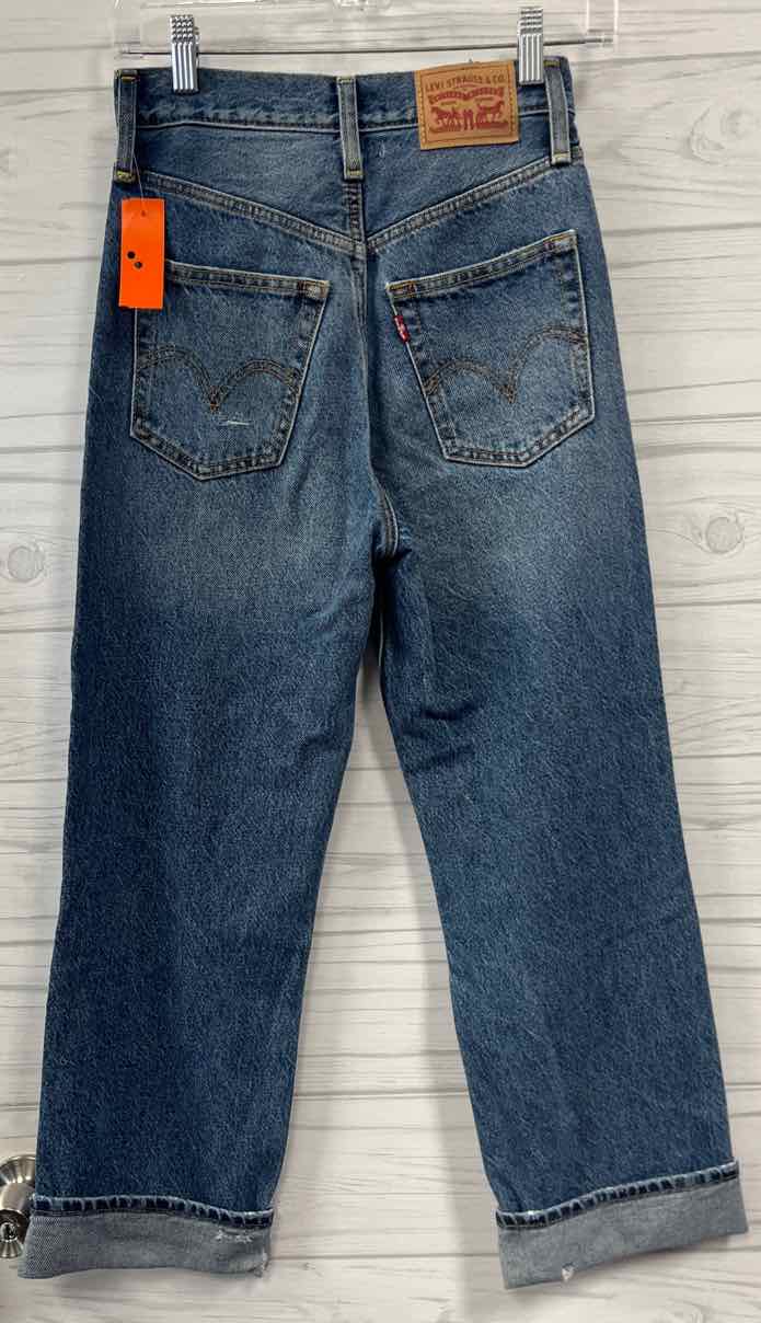 Size 24 Levi's Jeans