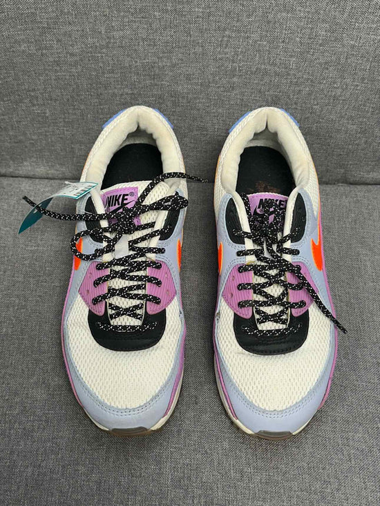 8 Nike Shoes