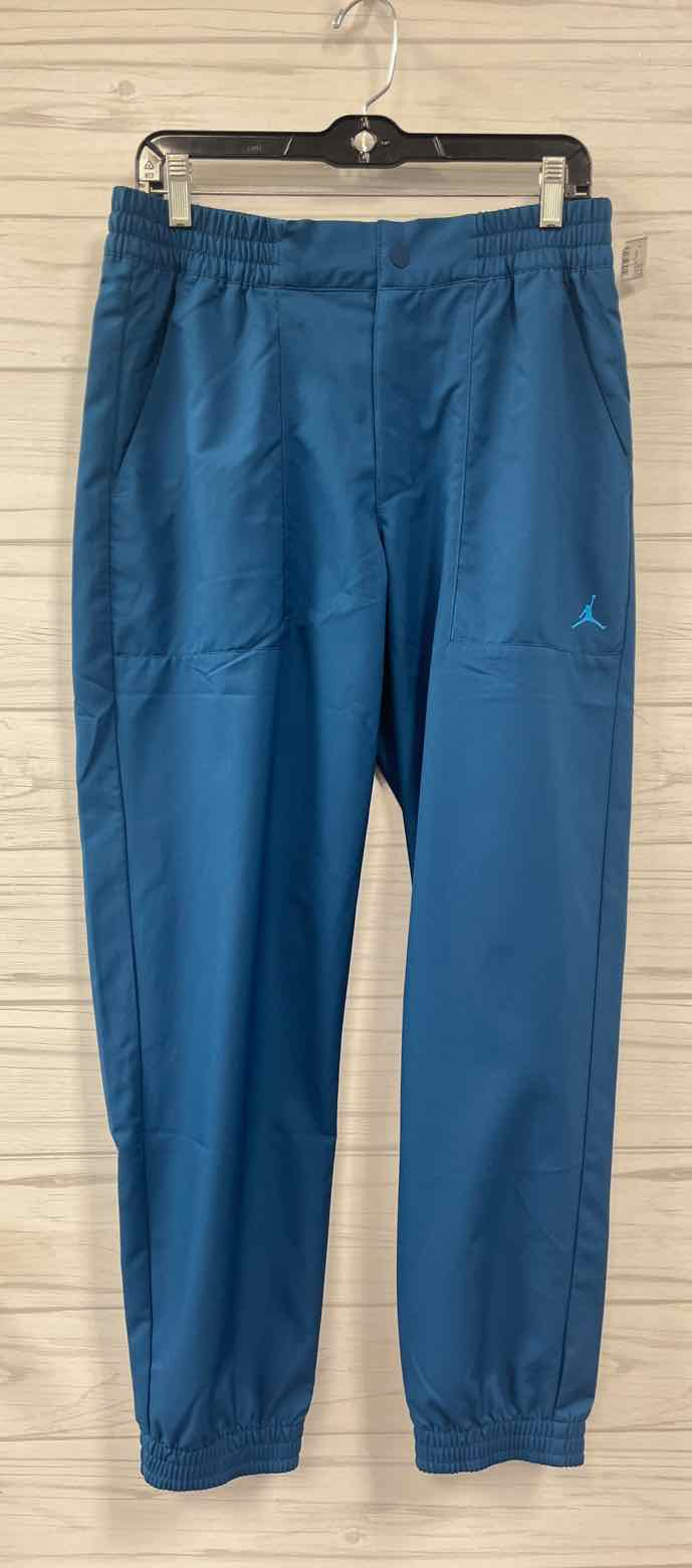 Size M Jordan 2PC Ensemble