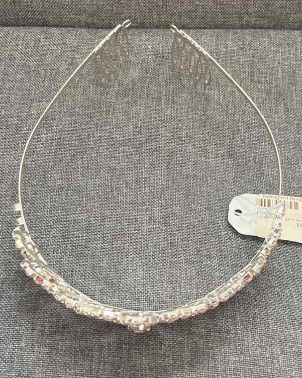 crystal avenue Tiara