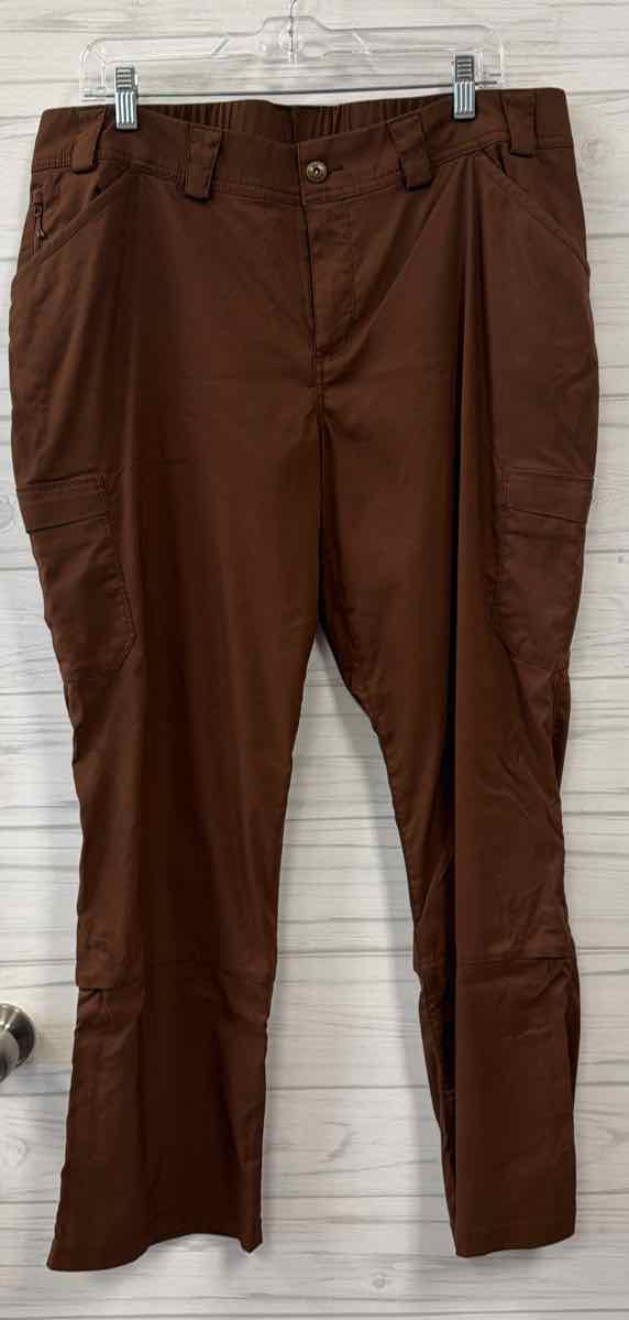 Size 18/32 Duluth Pants