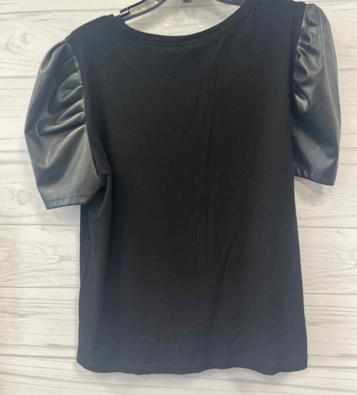 Size L mittoshop Shirt