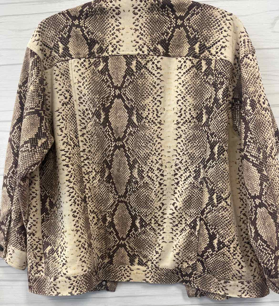 Size S Main Strip Jacket