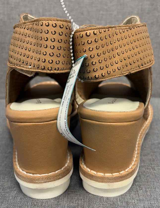 41 Chocoalt Blu Shoes