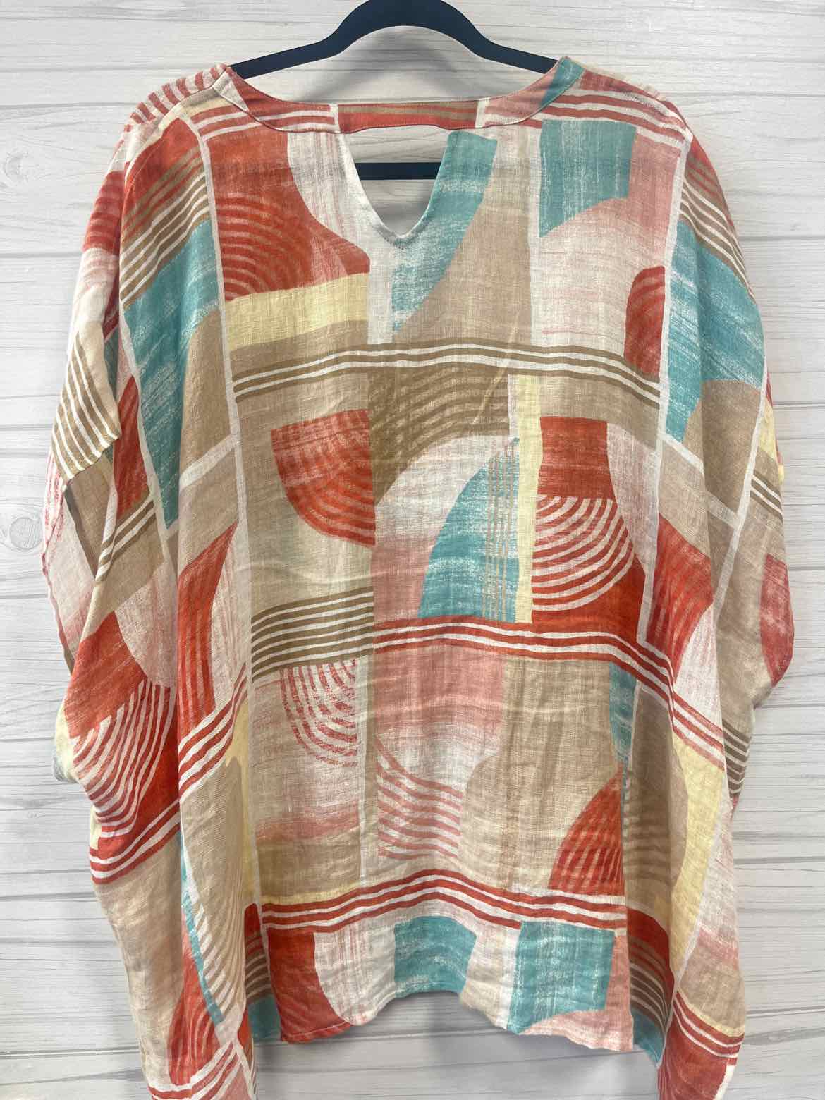 Size L/XL Chicos Shirt