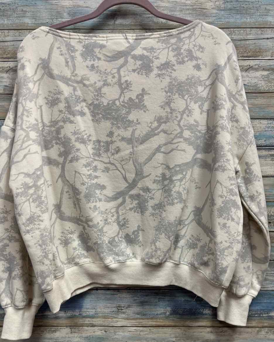 Size M Shirt