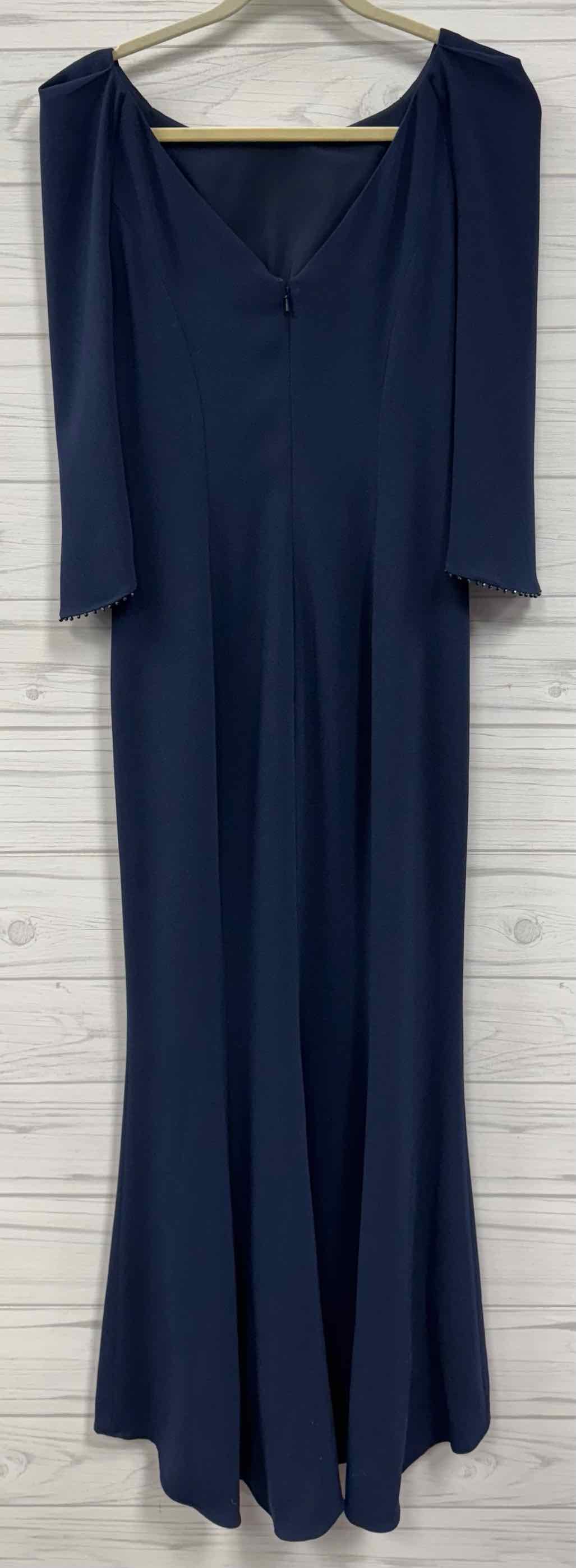 Size 6 Daymor Formal Wear