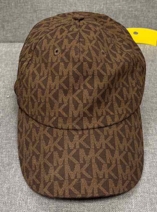 Size Michael Kors Hat