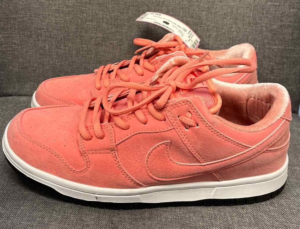 7 Nike Shoes