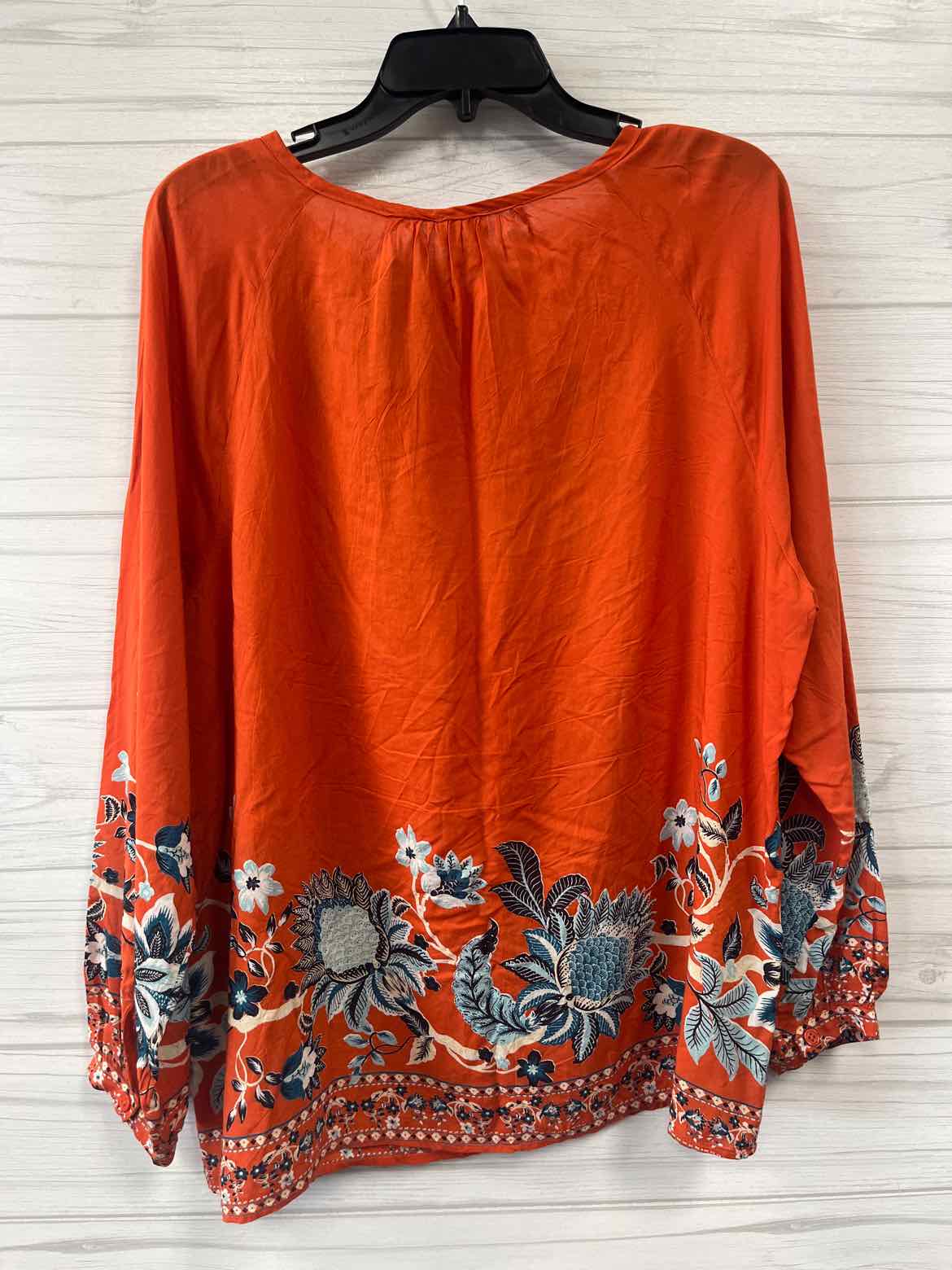 Size 2 Chicos Shirt