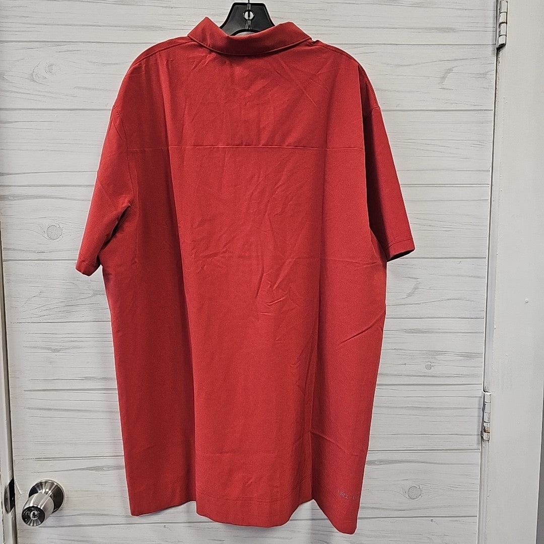 Size XXL Nike Short Sleeve Shirt