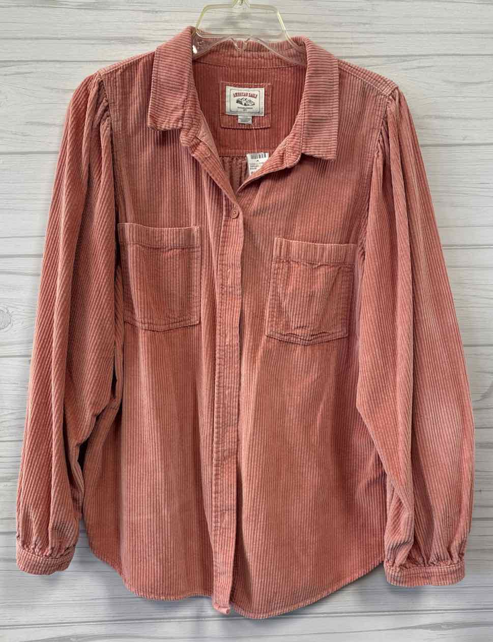Size L American Eagle Shirt