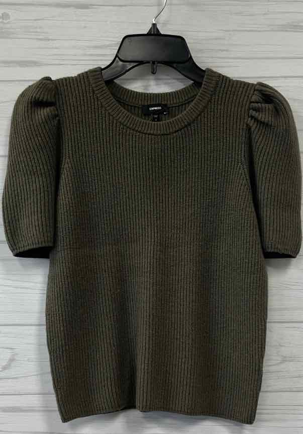 Size S Express Sweater