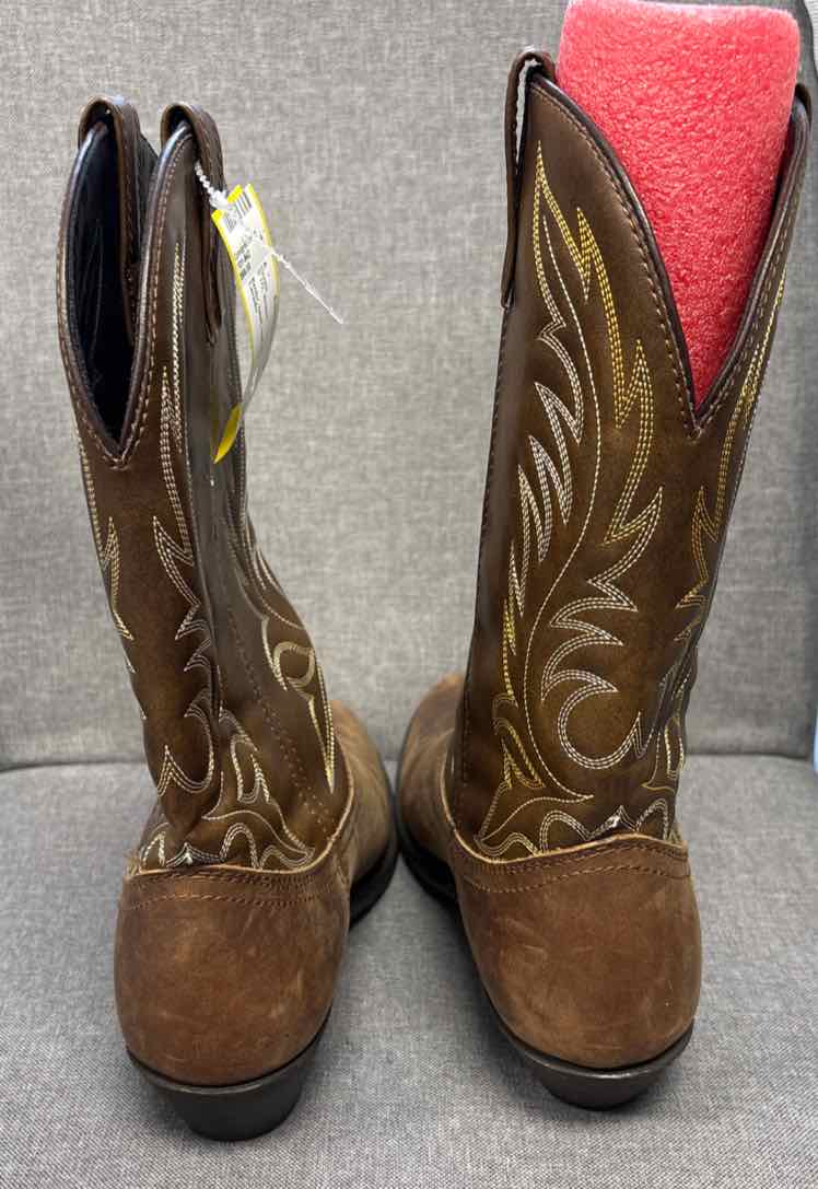 9 1/2 Laredo Boots