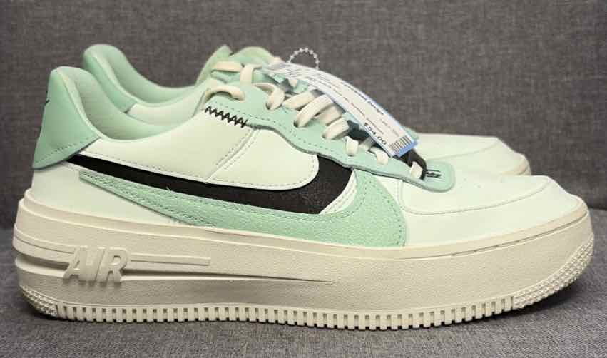 9 Nike Shoes