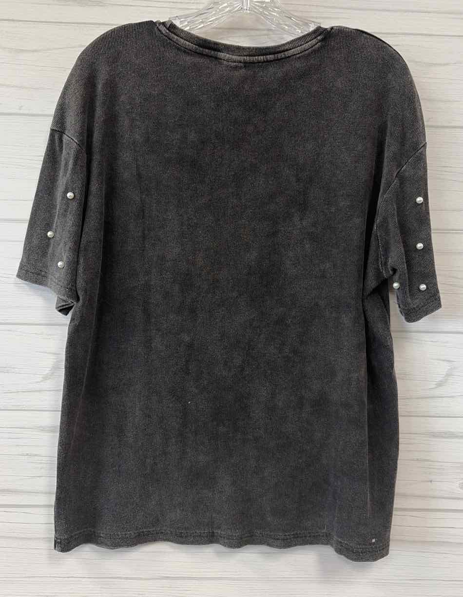 Size L Shirt