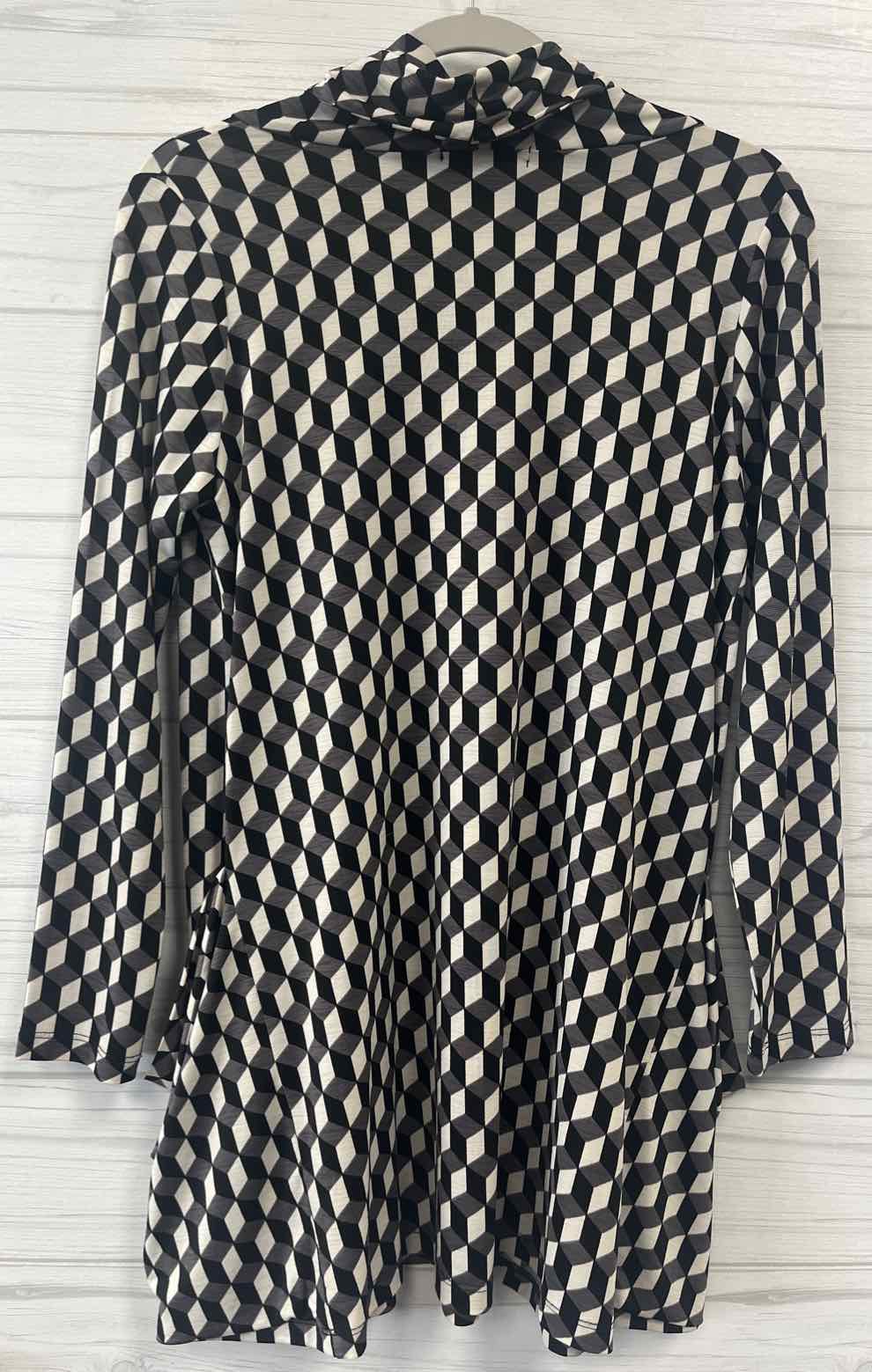 Size S comfy Shirt