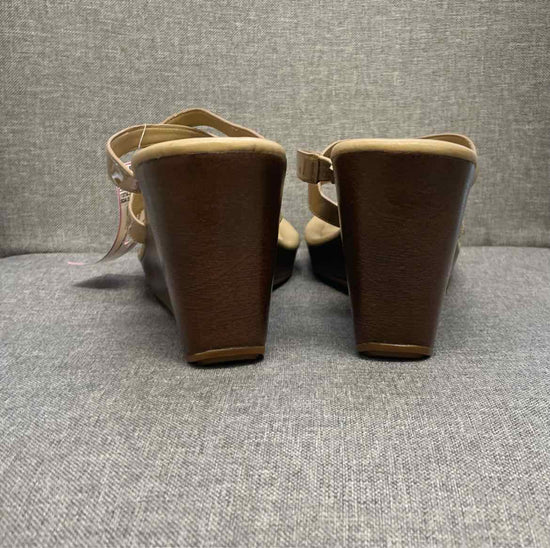 11 Cole Haan Sandals