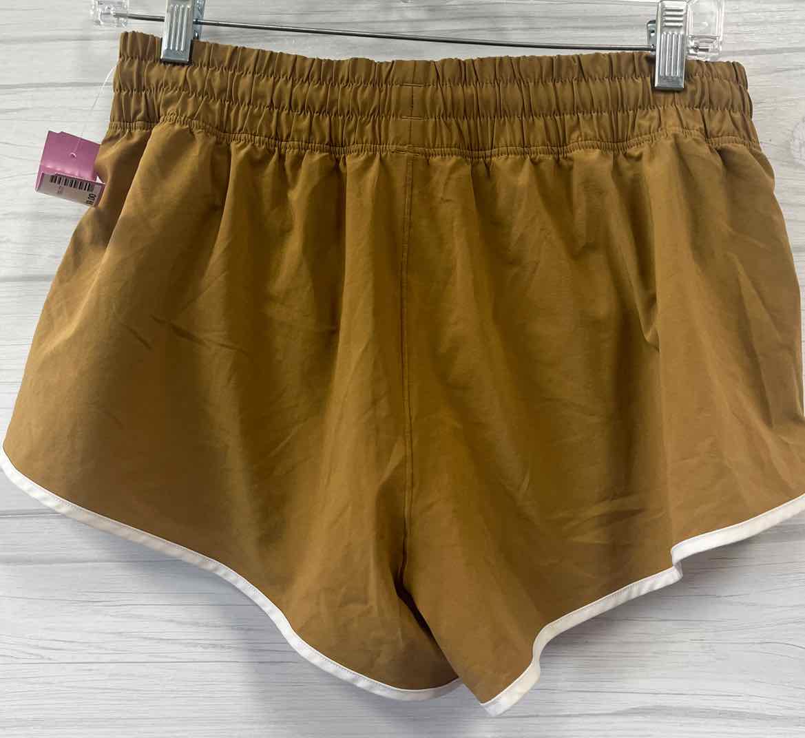 Size M Offline by Aerie Shorts