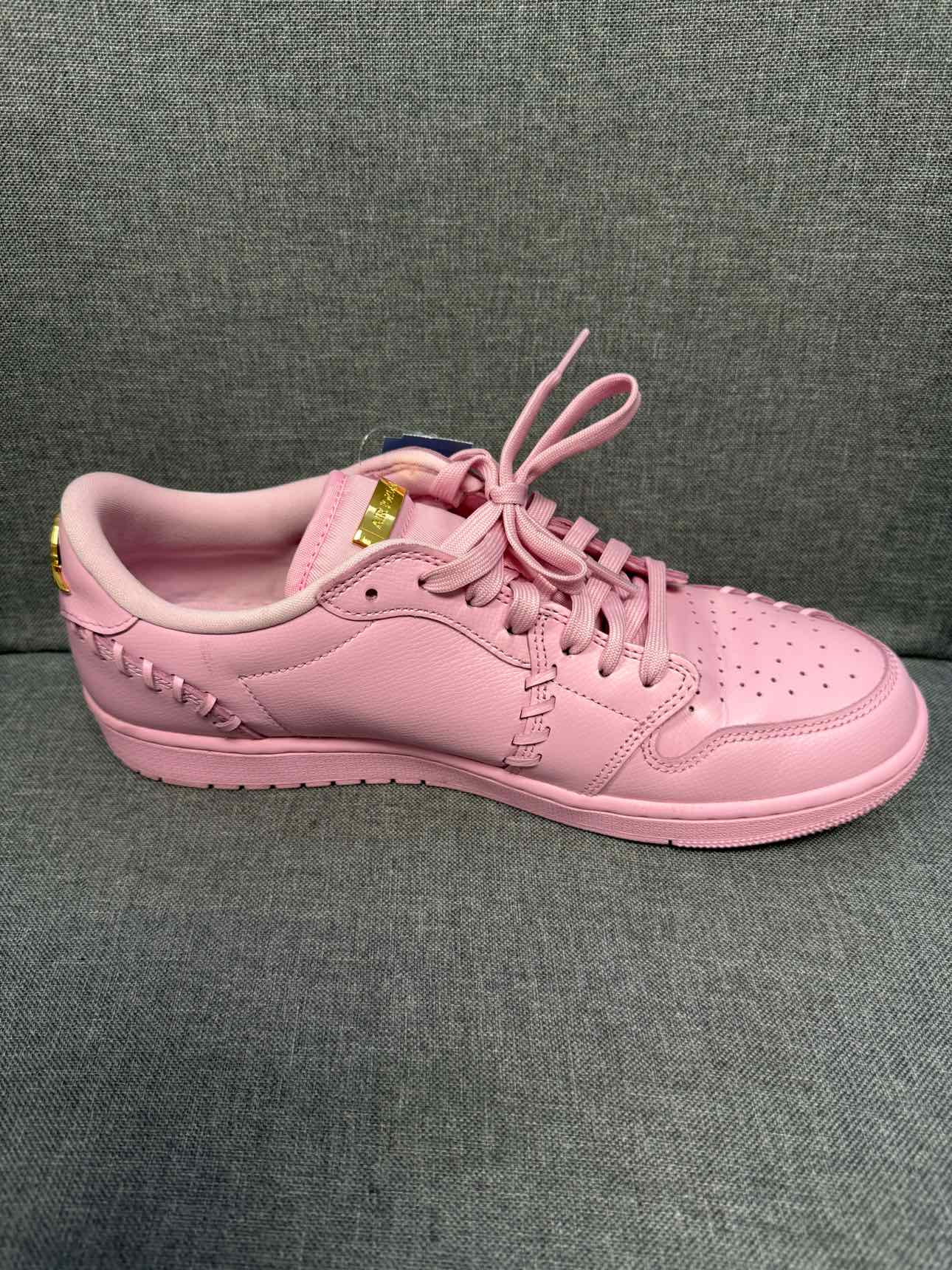 11 Nike Sneakers