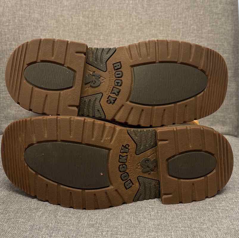 3 Rocky Shoes