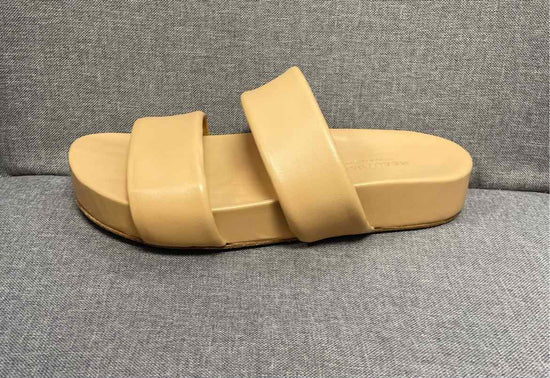 39 BEAUTIISOLES Sandals