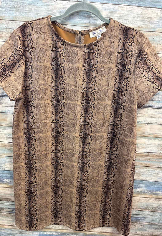 Size M she + sky Dress
