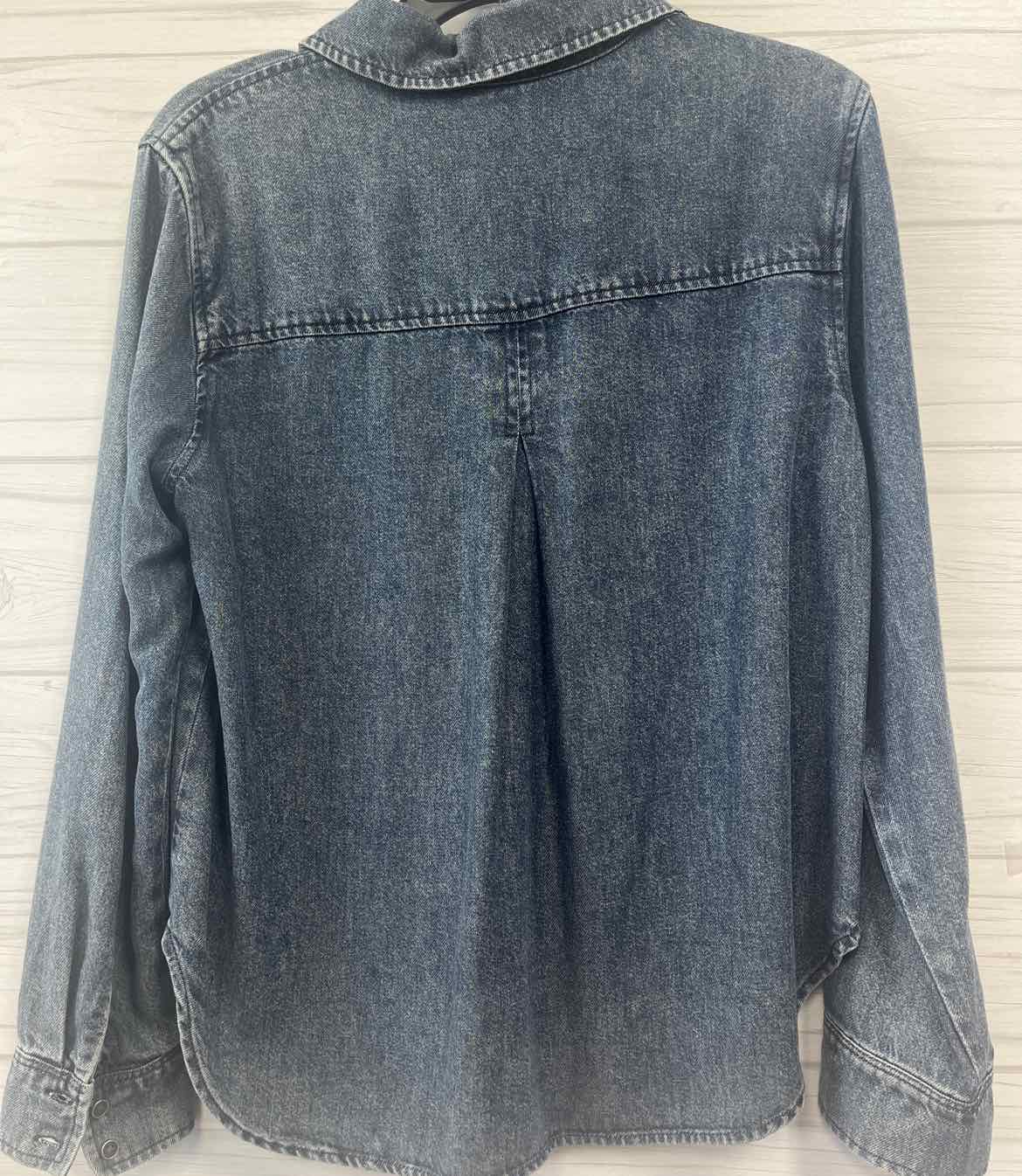 Size S cloth & stone Shirt