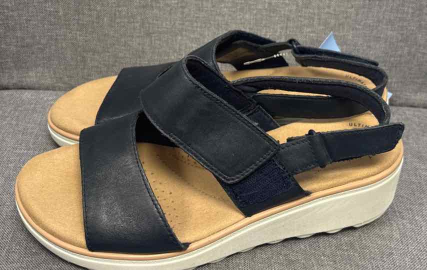 7.5 Clarks Sandals