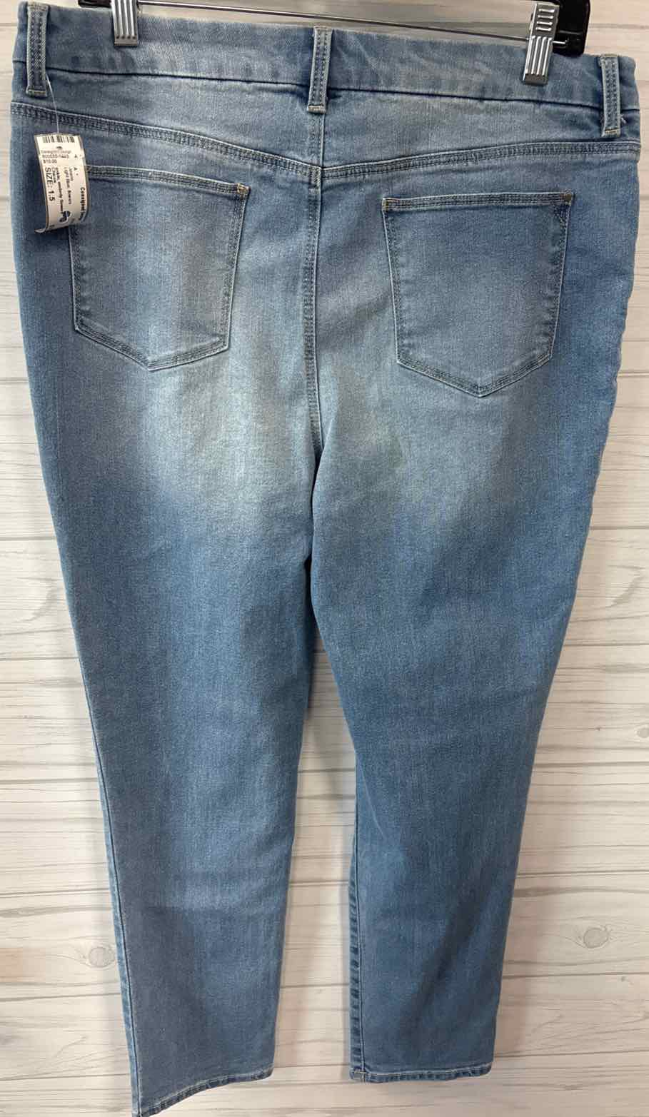 Size 1.5 Chicos Jeans