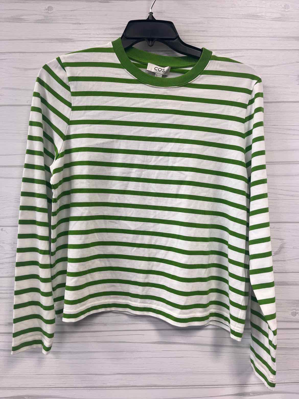 Size L Cos Shirt