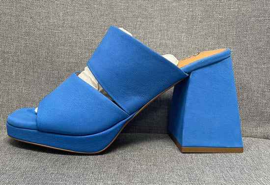 37 Free People Sandals