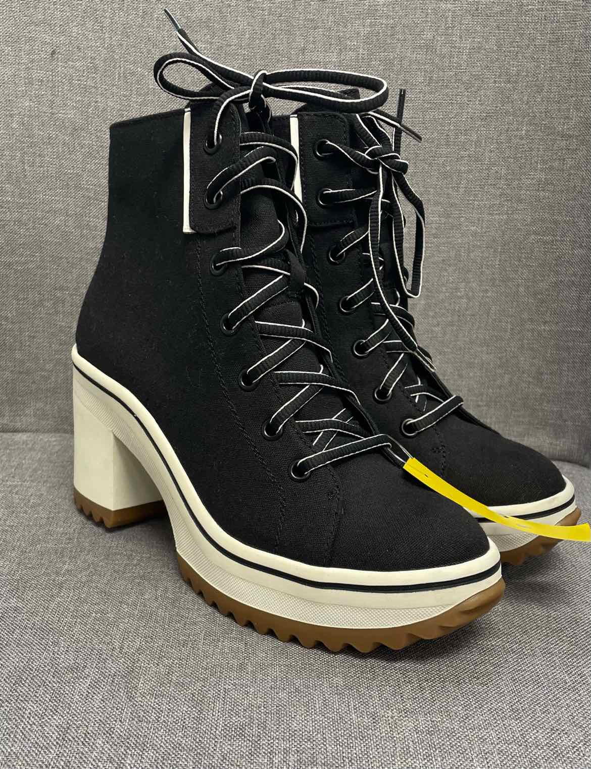 7.5 MIA Boots