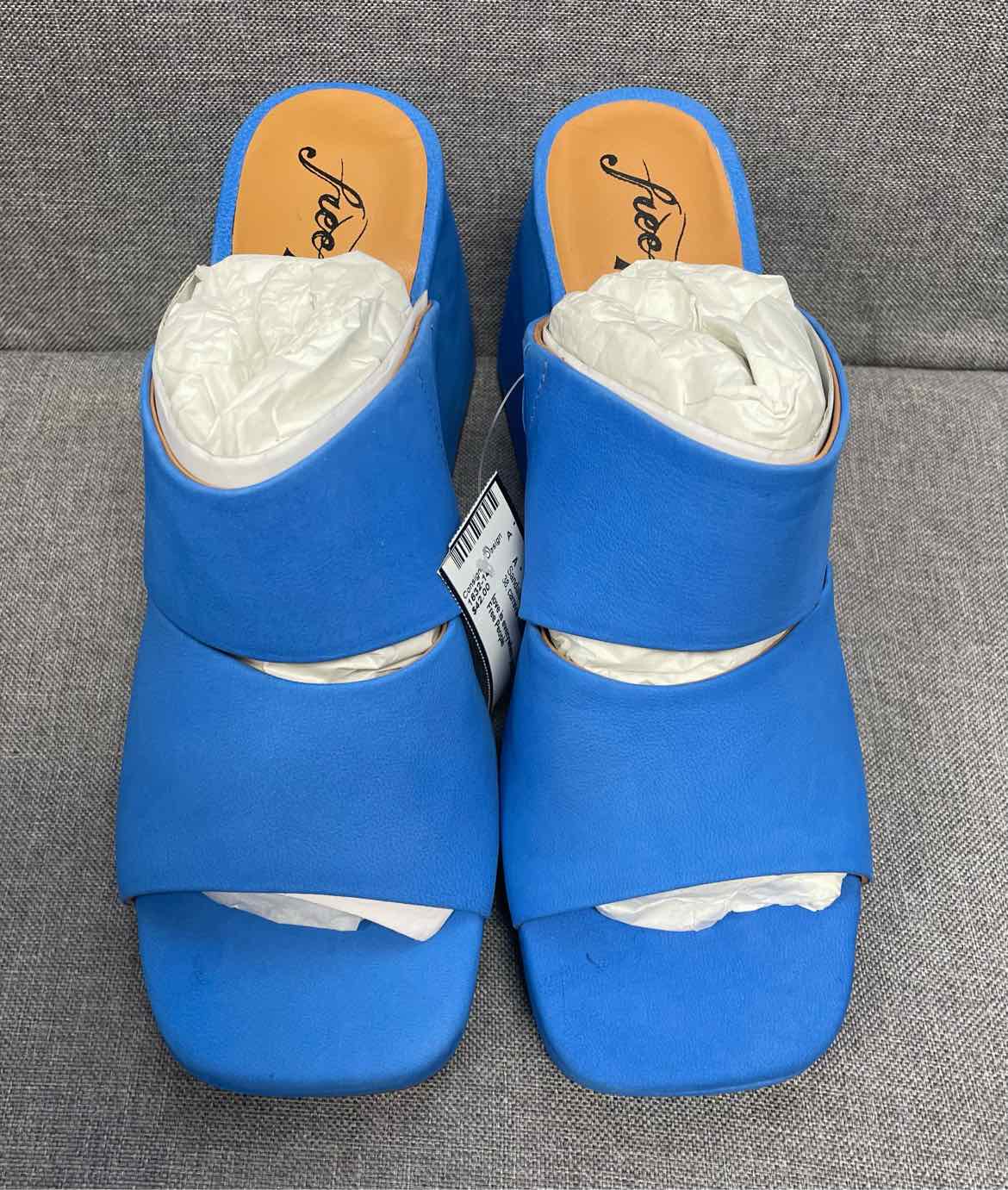 39.5 Free People Sandals