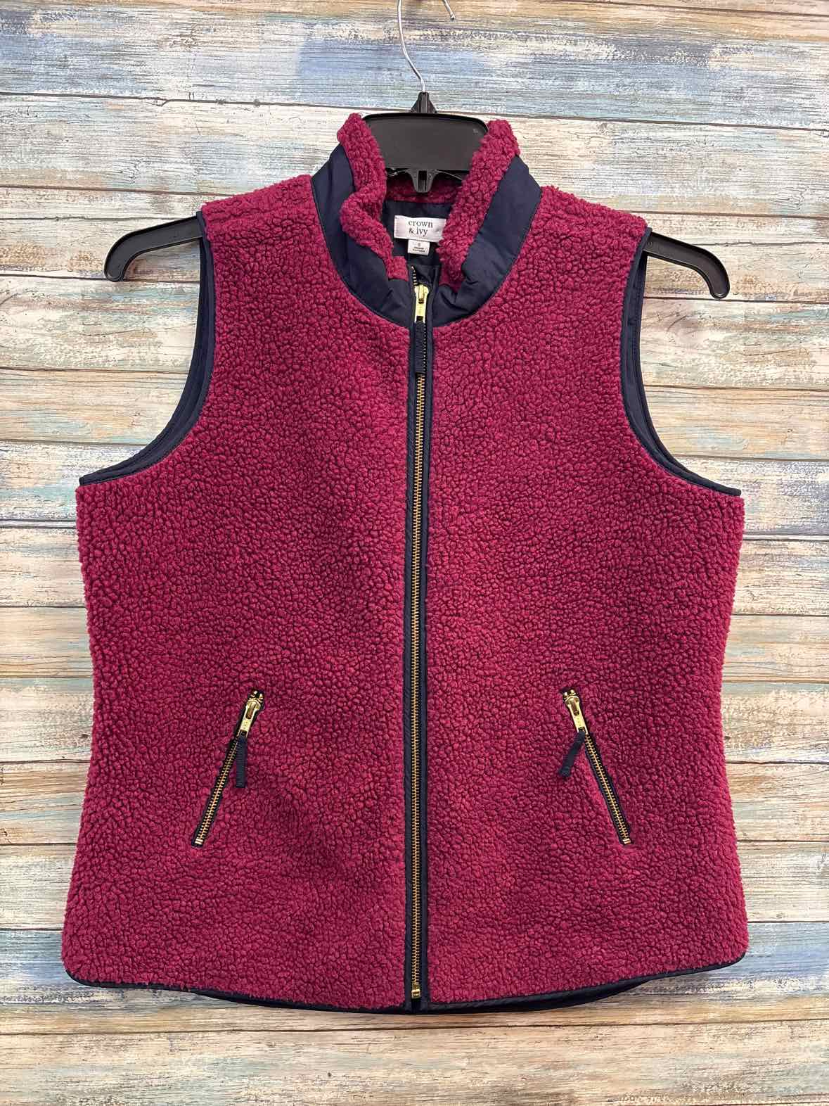 Size S crown & ivy Vest
