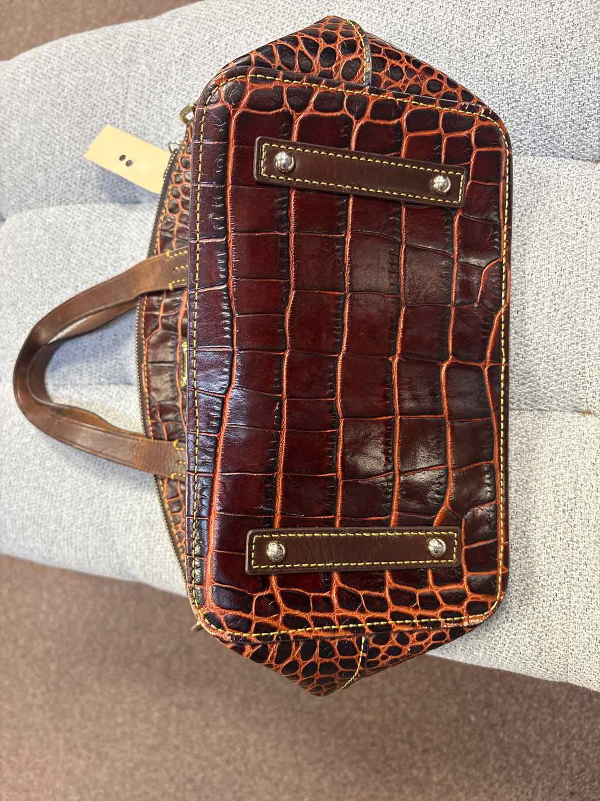 Dooney & Bourke Purse