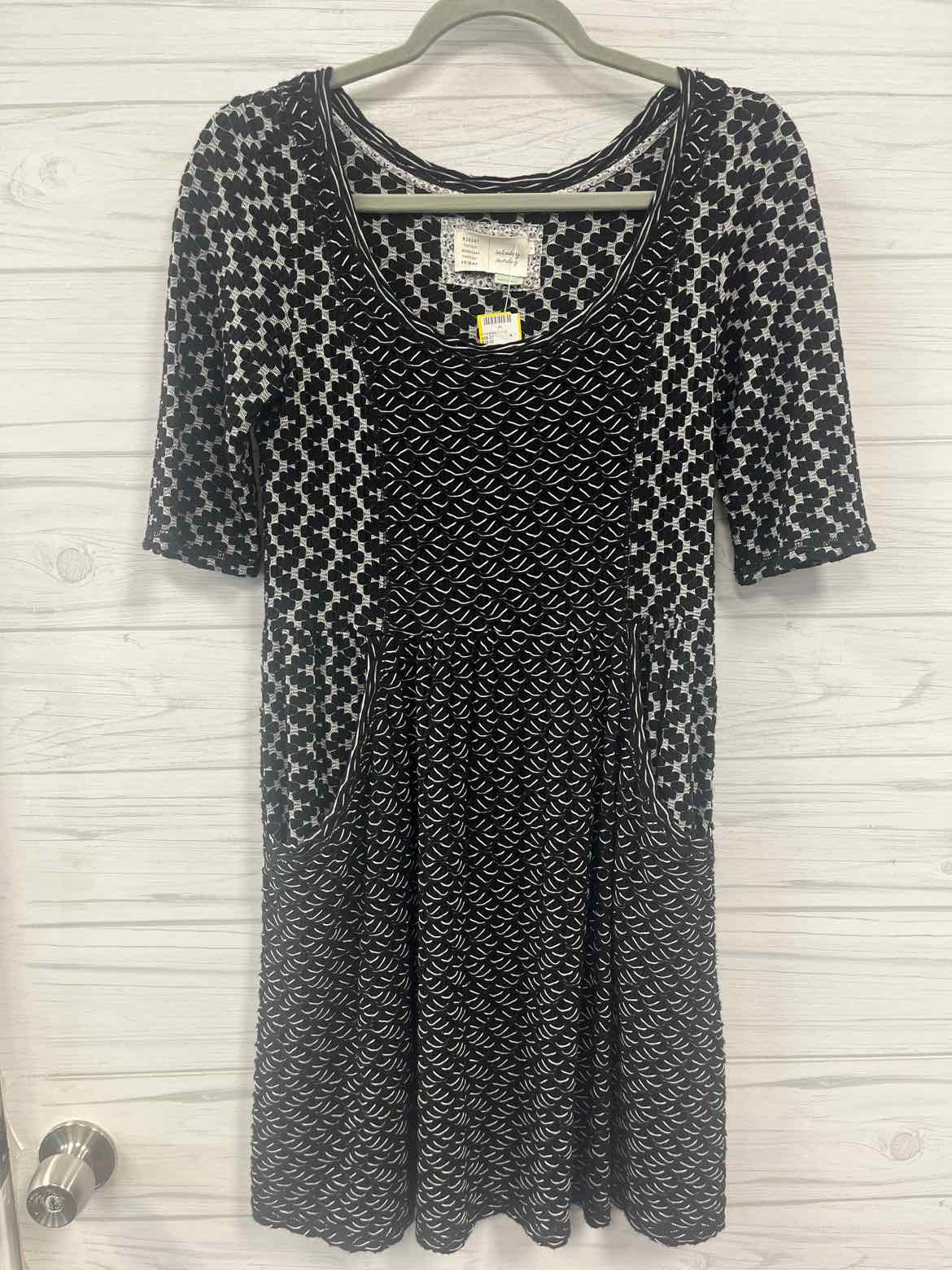 Size S saturday Sunday Dress