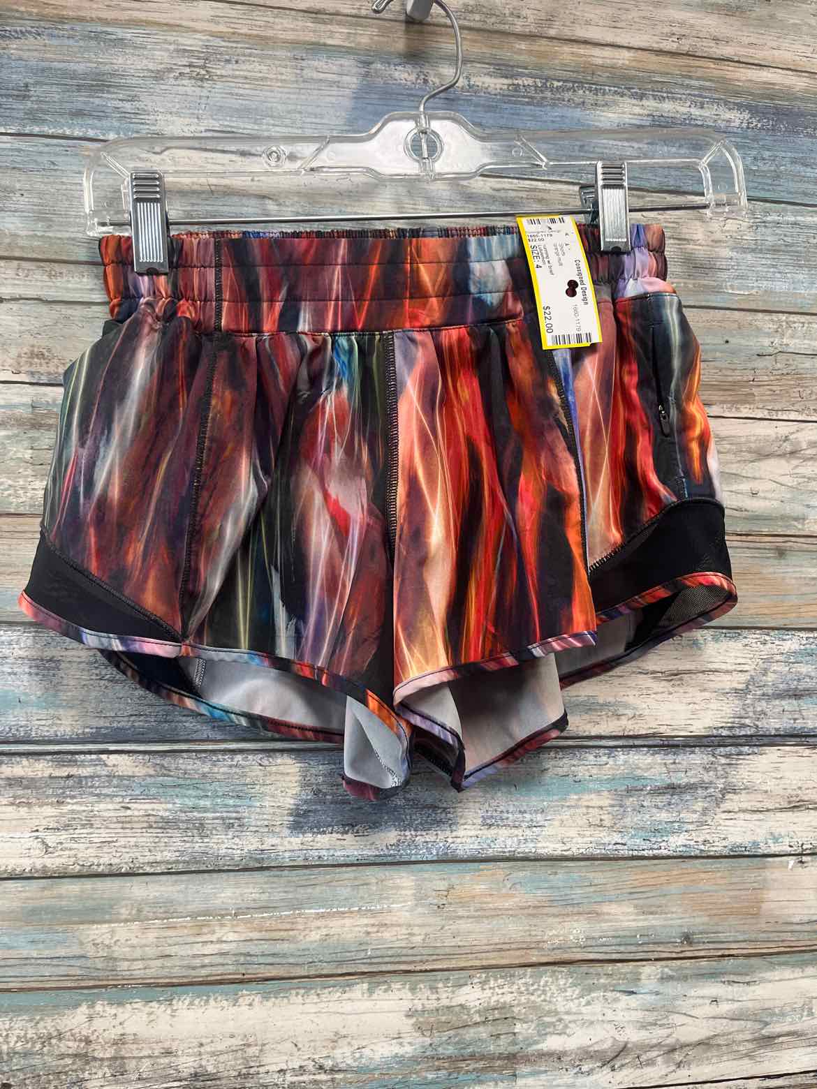 Size 4 Lululemon Shorts
