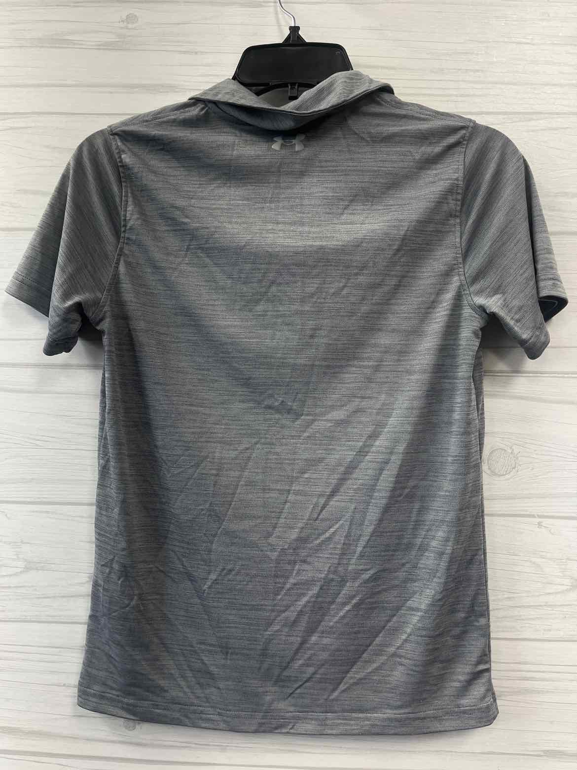 L Under Armor Shirt