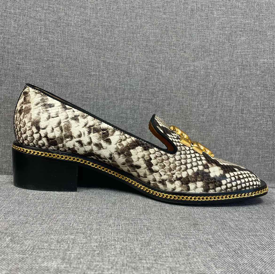 9.5 Tory Burch Shoes