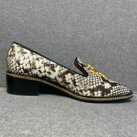 9.5 Tory Burch Shoes