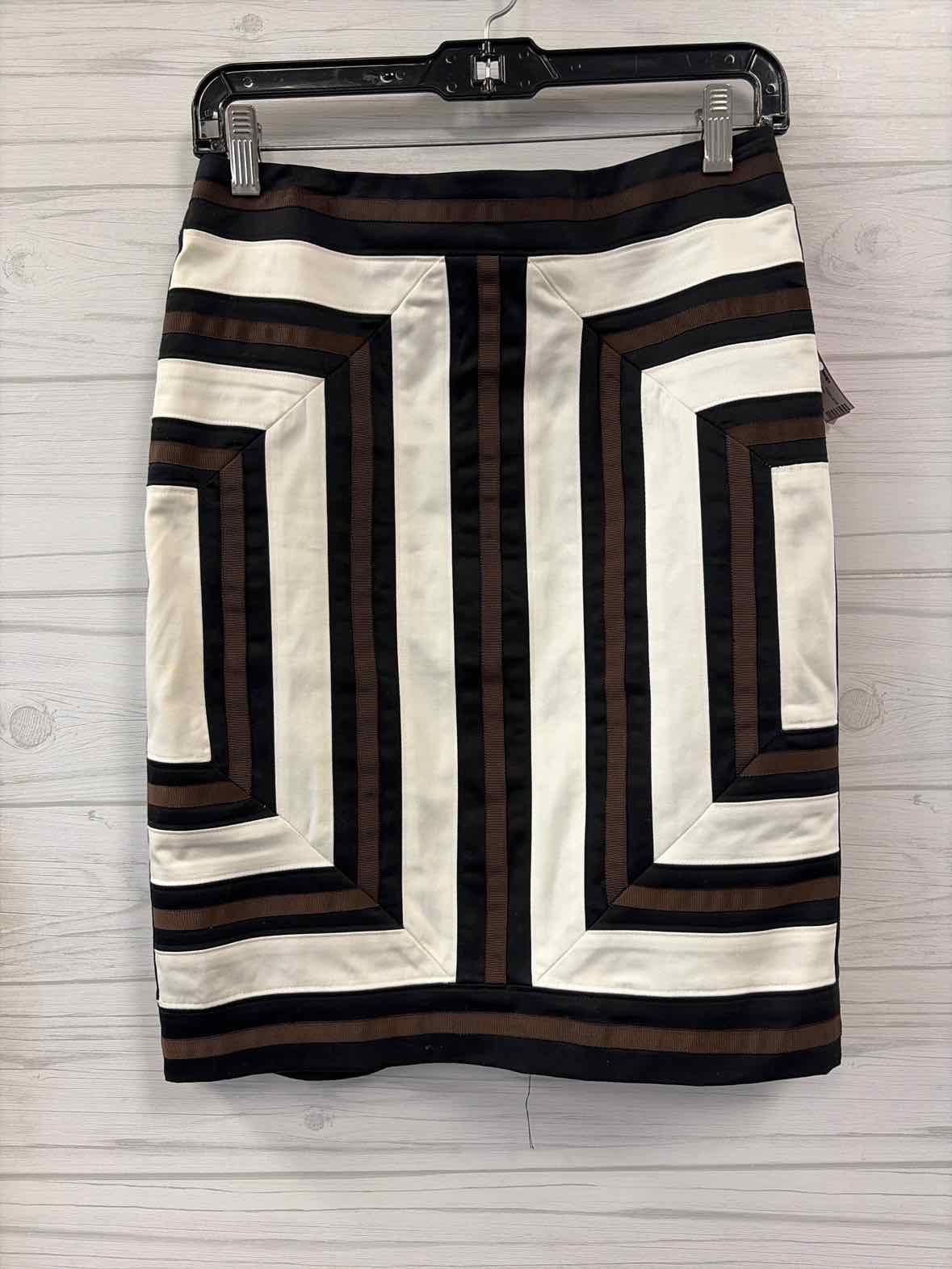 Size 4 White House Black Market Skirt
