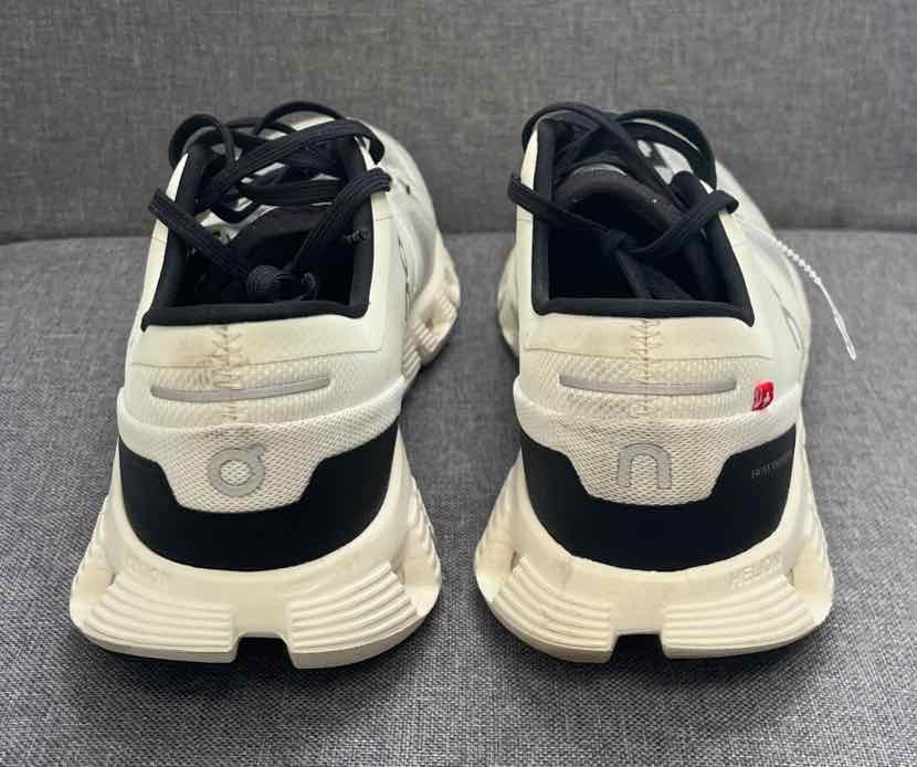 8.5 On Cloud Shoes