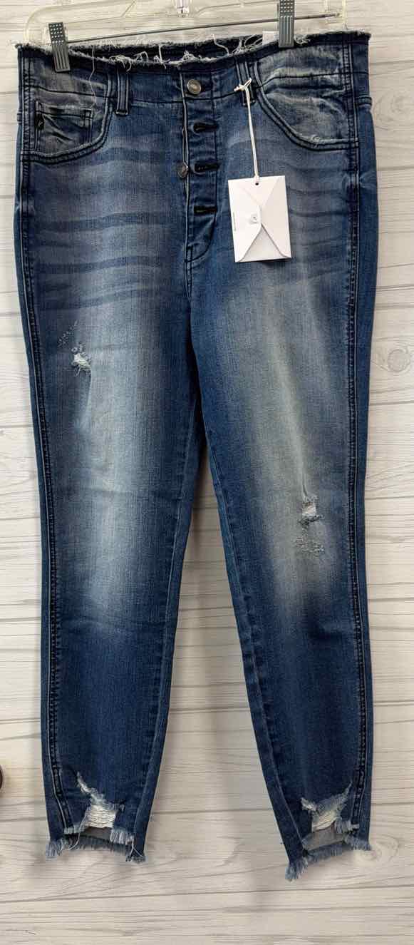 Size 13/30 Kancan Jeans