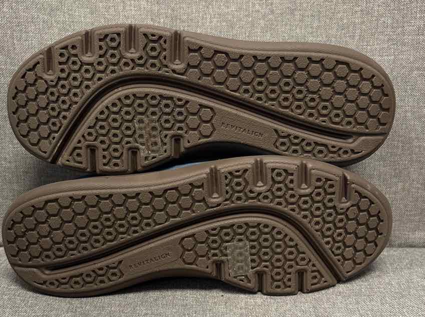 8.5 Revitalign Loafers