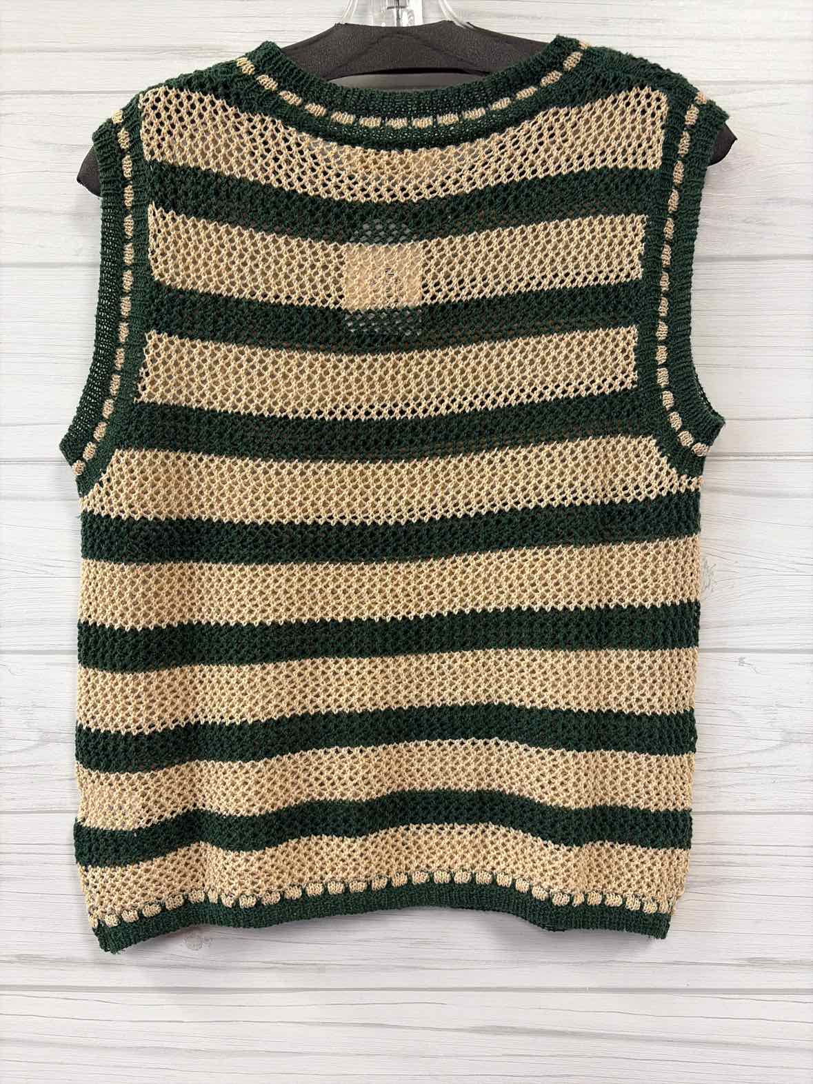 Size M thirty one Shirt
